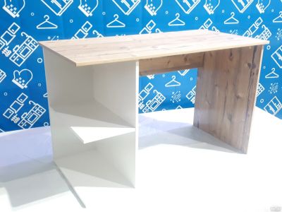 Лот: 13627406. Фото: 1. Стол. Компьютерные и письменные столы