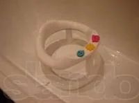 Лот: 3172873. Фото: 1. Стульчик для купания. Ванночки, сиденья, горшки