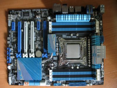 Лот: 14718768. Фото: 1. ASUS P9X79 PRO. Материнские платы