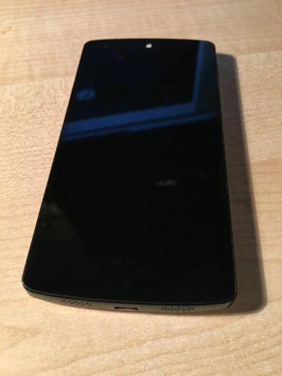 Лот: 6469854. Фото: 1. Nexus 5 32 gb white + 2 чехла... Смартфоны