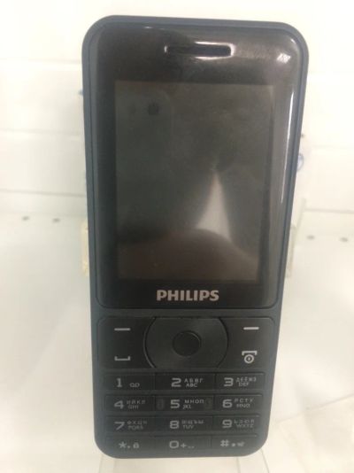Лот: 9084984. Фото: 1. Philips Xenium E180. Кнопочные мобильные телефоны