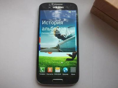 Лот: 3227358. Фото: 1. Samsung Galaxy S4 (1-sim. GPS... Кнопочные мобильные телефоны