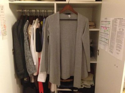 Лот: 3031764. Фото: 1. Серый кардиган Zara, размер S. Свитеры, толстовки, худи