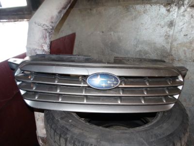 Лот: 18688707. Фото: 1. Решетка радиатора Subaru. Кузов