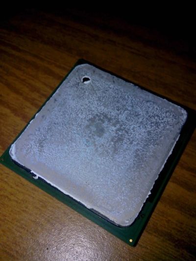 Лот: 7741310. Фото: 1. Процессор Intel Celeron 2000. Процессоры