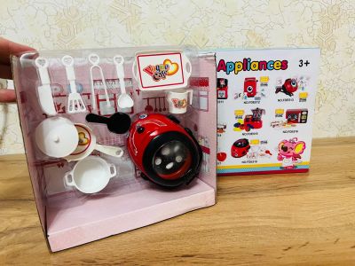 Лот: 25740162. Фото: 1. Игрушка кухонный набор, новый. Игровые наборы