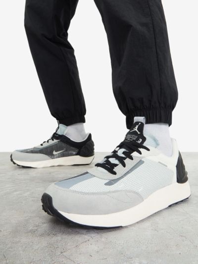 Лот: 24288607. Фото: 1. Кроссовки мужские Nike Jordan... Кеды, кроссовки, слипоны