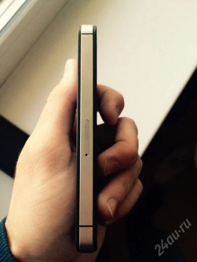 Лот: 4906319. Фото: 1. Iphone 4s 8gb. Смартфоны