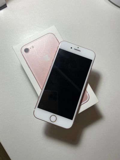 Лот: 15558500. Фото: 1. iPhone 7. Смартфоны