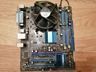 Лот: 15100360. Фото: 1. Материнская плата ASUS P5G41T-M... Материнские платы