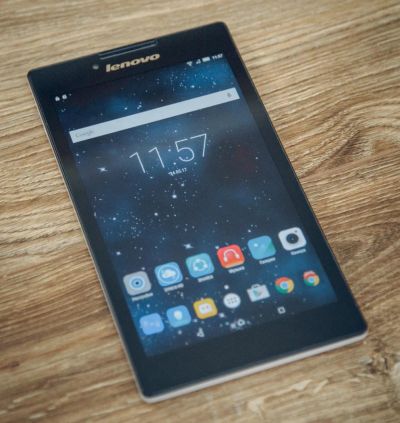 Лот: 9724611. Фото: 1. Фаблет Lenovo TAB 2 A7-30HC. Планшеты