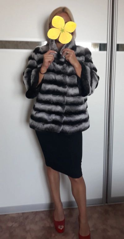Лот: 12011802. Фото: 1. Шуба. Верхняя одежда