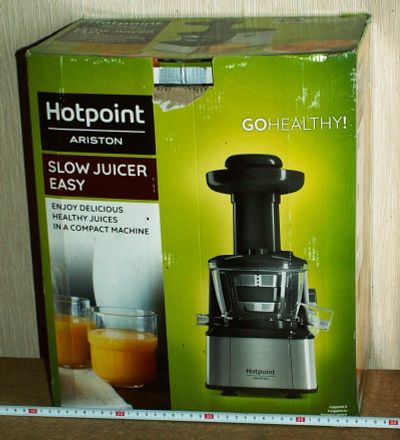 Лот: 23358802. Фото: 1. Соковыжималка шнековая Hotpoint... Кухонная