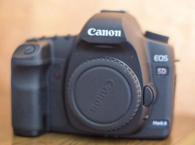 Лот: 3033871. Фото: 1. Canon 5D Mark II. Цифровые зеркальные