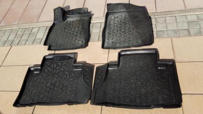 Лот: 9710126. Фото: 1. Ковры салона автомобиля. Салон