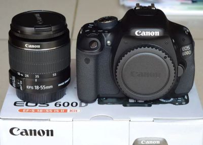 Лот: 6902853. Фото: 1. Canon EOS 600D. Цифровые зеркальные