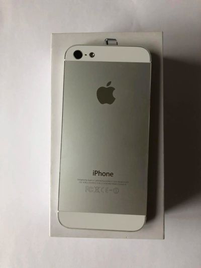 Лот: 11362669. Фото: 1. Apple iPhone 5 16 gb. Смартфоны
