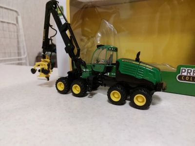 Лот: 19815037. Фото: 1. Харвестер john deere 1270G. Другое (моделизм)
