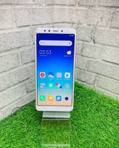 Лот: 20968918. Фото: 1. Xiaomi Redmi 5, 3/32 ГБ (Кр 40692... Смартфоны