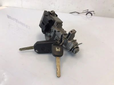 Лот: 21705800. Фото: 1. замок зажигания Honda Civic 4D... Двигатель и элементы двигателя