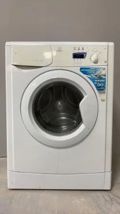 Лот: 21009681. Фото: 1. стиральная машина Indesit бу код... Стиральные машины