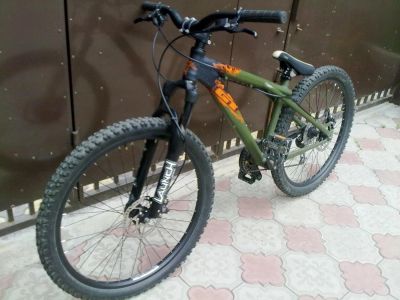 Лот: 9971238. Фото: 1. продам велосипед Gt chacker 2... Велосипеды