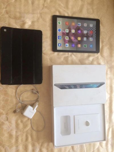 Лот: 8510401. Фото: 1. IPad Air. Планшеты