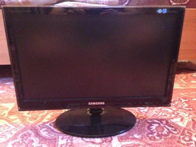 Лот: 5162037. Фото: 1. Монитор Samsung P2050N 20". ЖК-мониторы