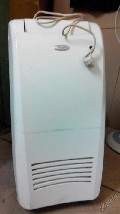 Лот: 6475220. Фото: 1. Мобильный кондиционер Whirlpool... Кондиционеры, сплит-системы