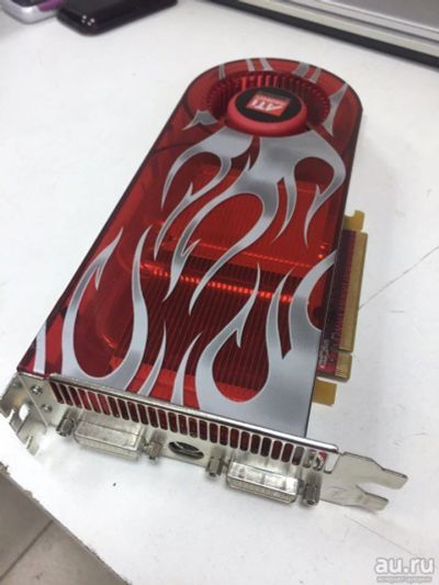 Лот: 9536968. Фото: 1. Игровая видеокарта Sapphire Radeon... Видеокарты