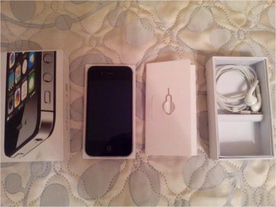 Лот: 10842428. Фото: 1. iphone 4s 16gb. Смартфоны