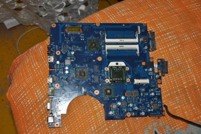 Лот: 3351093. Фото: 1. Материнская плата Samsung R525L... Материнские платы