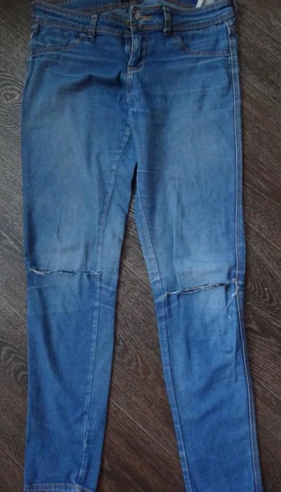 Лот: 6529937. Фото: 1. Джинсы . Женские джинсы Bershka... Джинсы