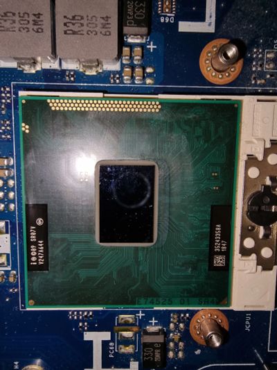 Лот: 19398477. Фото: 1. Процессор Intel pentium B960 SR07V. Процессоры