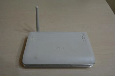 Лот: 3238268. Фото: 1. Точка доступа Asus RT-G32. Маршрутизаторы (роутеры)