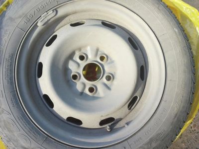 Лот: 5681870. Фото: 1. Комплект 185/65/14 Goodyear Eagle... Шины на дисках