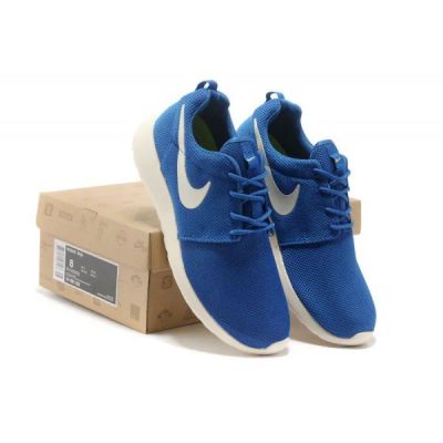 Лот: 5420444. Фото: 1. Кроссовки женские голубые Nike... Кеды, кроссовки, слипоны