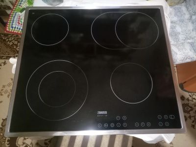 Лот: 13231058. Фото: 1. Варочная панель Zanussi. Плиты, духовые шкафы, варочные поверхности