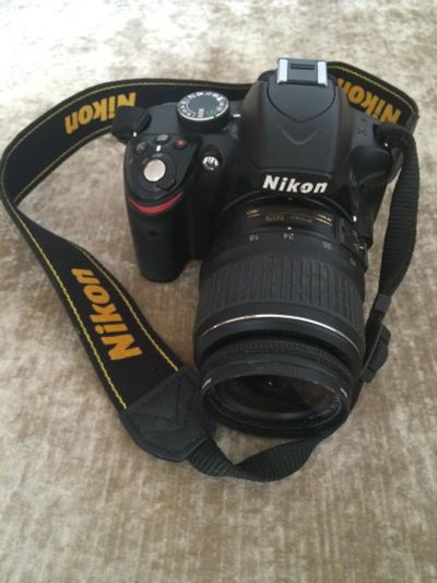 Лот: 7170719. Фото: 1. Продам фотоаппарат Nikon D3200. Цифровые зеркальные