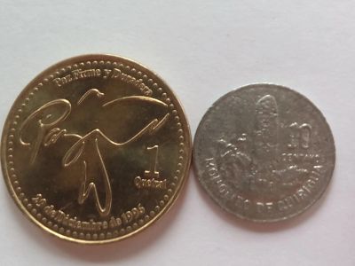 Лот: 21599838. Фото: 1. Монеты Гватемалы, 2 шт. Наборы монет