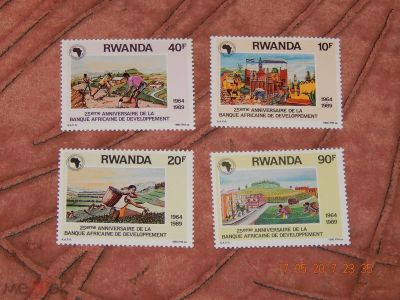 Лот: 11581656. Фото: 1. Чистая серия Руанды 1990 г. "Развитие... Марки