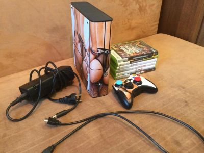 Лот: 10143944. Фото: 1. xbox 360 E 120gb + игры. Игровые приставки, консоли