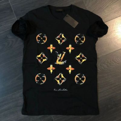 Лот: 25554316. Фото: 1. Мужская футболка Louis Vuitton... Футболки, поло
