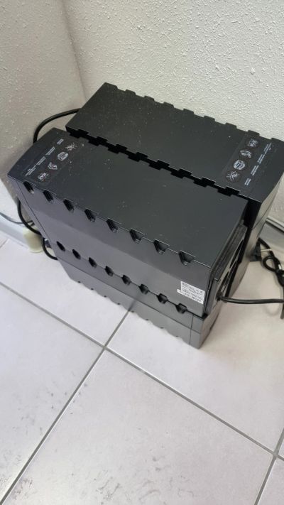 Лот: 18448781. Фото: 1. ИБП PowerCom Raptor RPT-600A 4... ИБП, аккумуляторы для ИБП