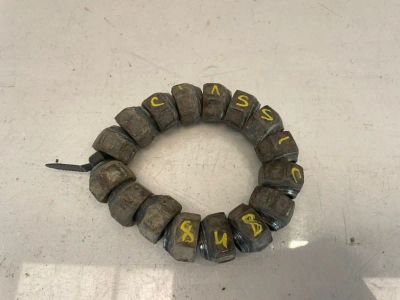 Лот: 24591895. Фото: 1. гайки колесные Nissan Almera Classic... Двигатель и элементы двигателя