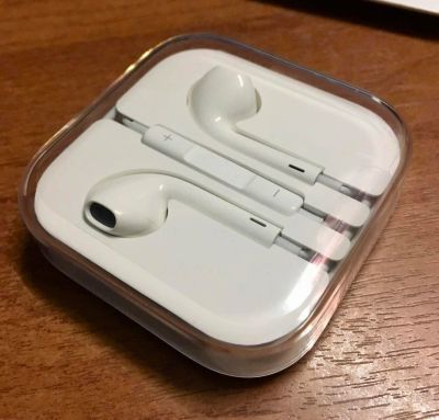 Лот: 9166663. Фото: 1. apple EarPods. Красноярск