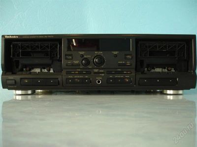 Лот: 1371718. Фото: 1. Кассетная дека TECHNICS RS-TR575. Кассетные деки, магнитофоны