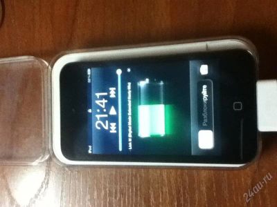 Лот: 1710561. Фото: 1. IPOD TOUCH 4g 32 GB. Плееры