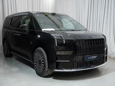 Лот: 25703636. Фото: 1. Минивэн Zeekr 009 2025. Автомобили