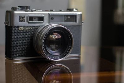 Лот: 4719115. Фото: 1. Yashica Electro 35 (91058651). Плёночные дальномерные, шкальные